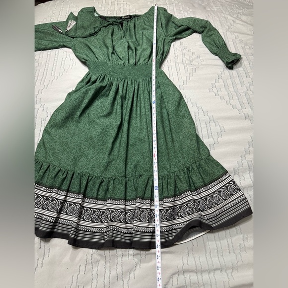 Eshakti Dress sz4 Smocked Green LS pockets Cottagecore Prairie Boho - Picture 6 of 9